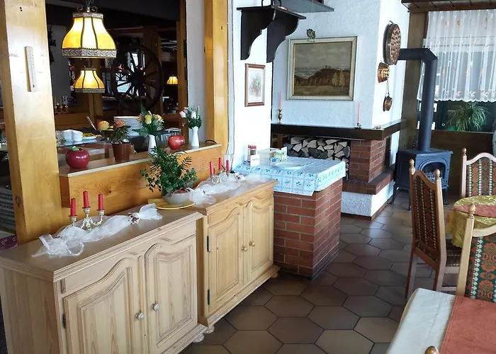 Hotel-pension- Waldeck 토트무스