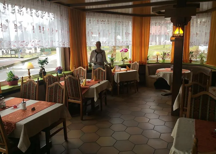 Hotel-pension- Waldeck 2* 토트무스